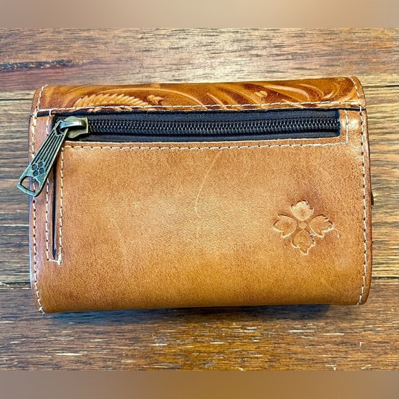 Patricia Nash | Cametti Tooled Leather Wallet | Florence RFID - Picture 3 of 12